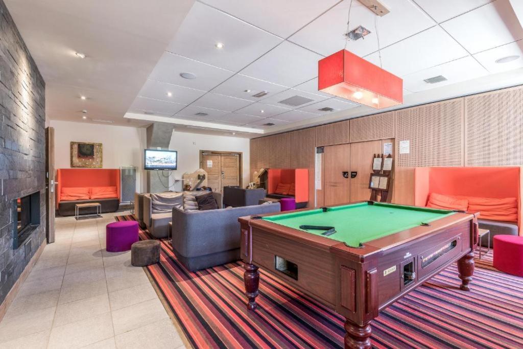 Appartement Premium à Flaine, altitude 1740 m, 8 à 10 personnes, au pied des pistes, piscine, jacuzzi, sauna, hammam et salle de sport Exterior foto